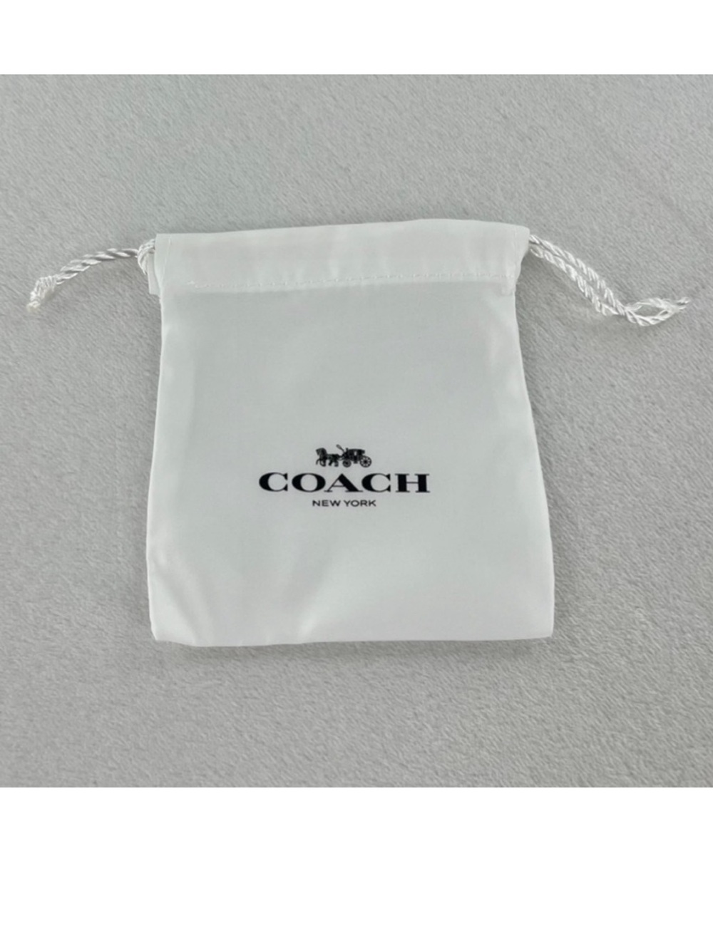 NWT Coach Heart Photo Keychain - Picture 9 of 9